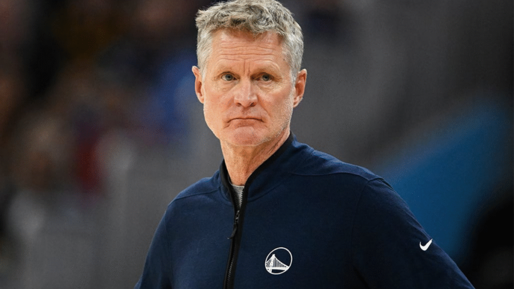 Steve Kerr coaching Warriors