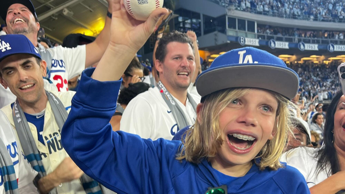 Zeke Hernandez Dodgers cameraman